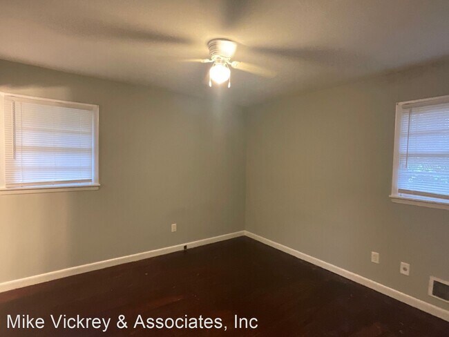 Foto del edificio - 3 br, 1.5 bath House - 2845 Wells Drive