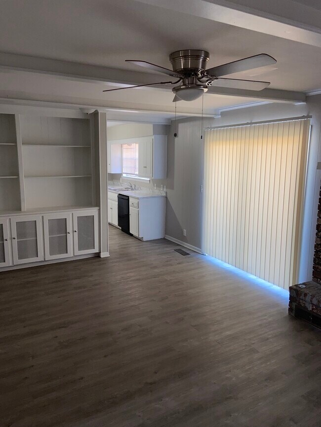 Foto del edificio - 7517 E 53rd Pl