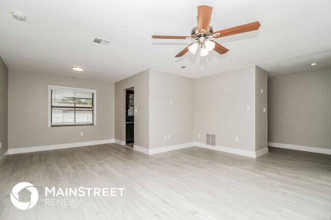 Foto del edificio - 315 Heather Ave