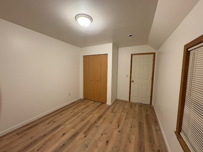 Foto del edificio - 543 Como Ave