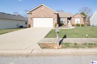 Building Photo - 114 Lowball Ln