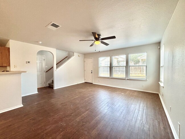 Building Photo - Beautiful home in the desirable Gardens at...