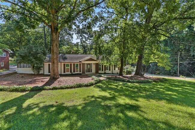 Building Photo - 4159 King Valley Dr SE