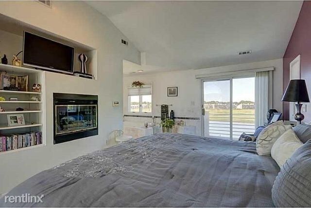 Primary Photo - 2 br, 2 bath House - 55 Bay Front Pl