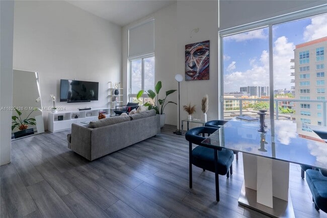 Foto del edificio - 1900 N Bayshore Dr