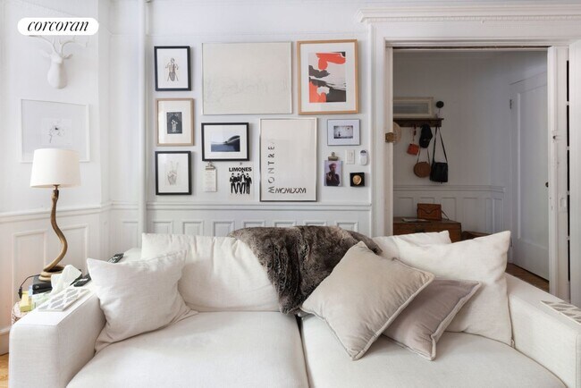Foto del edificio - 926 St Marks Ave
