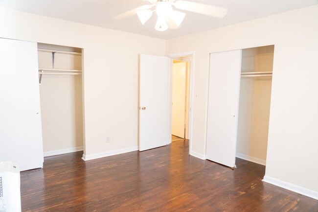 Building Photo - 114 Stratford Ct