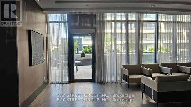 Photo du bâtiment - 403 Church St