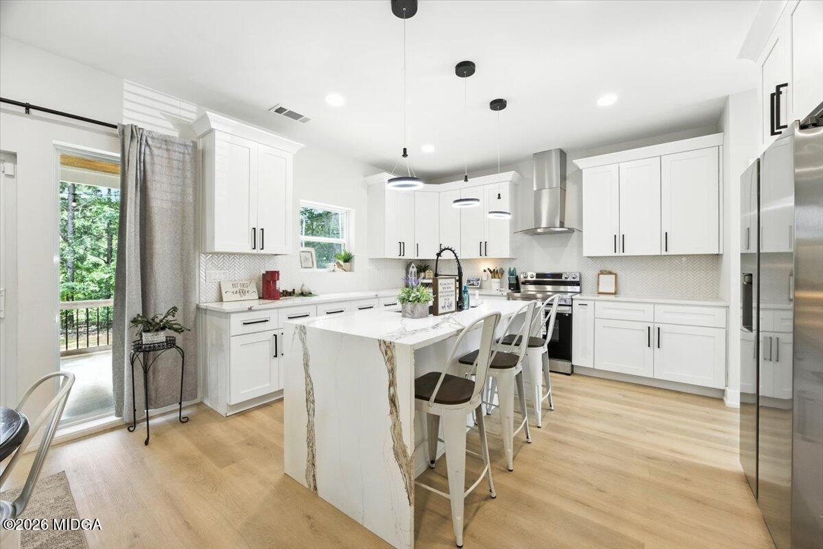 Foto del edificio - 100 Lakeside Dr