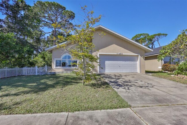 Foto del edificio - 15820 49th Street N