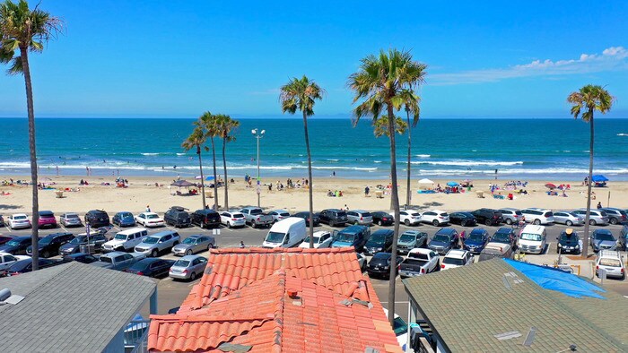 Primary Photo - 2212 W Oceanfront lower - MONTHLY rental