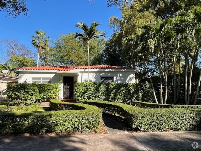 Building Photo - 3515 Monegro St
