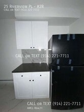 Building Photo - 25 Riverview Pl