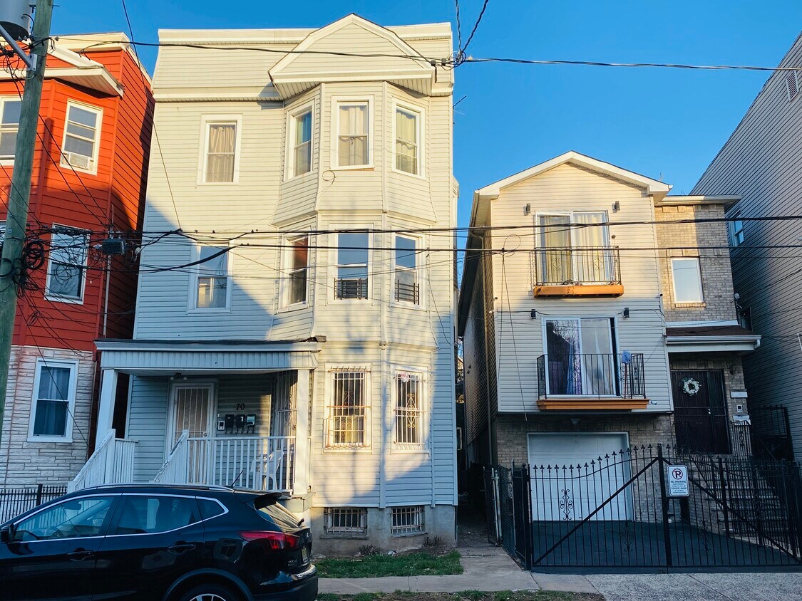 Apartments For Rent Newark Nj 07107 at Lavonne Ellis blog