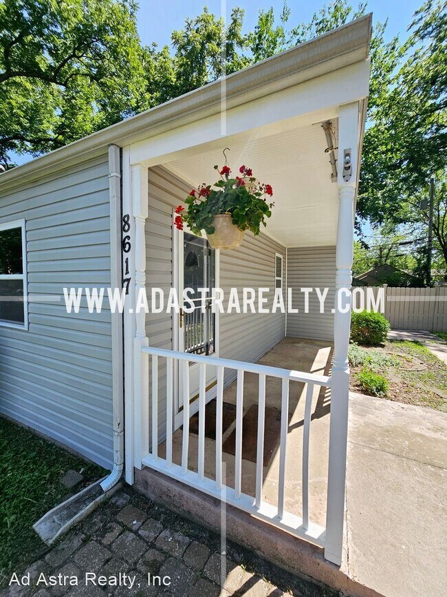 Building Photo - 3 br, 1 bath House - 8617 Grant St.,