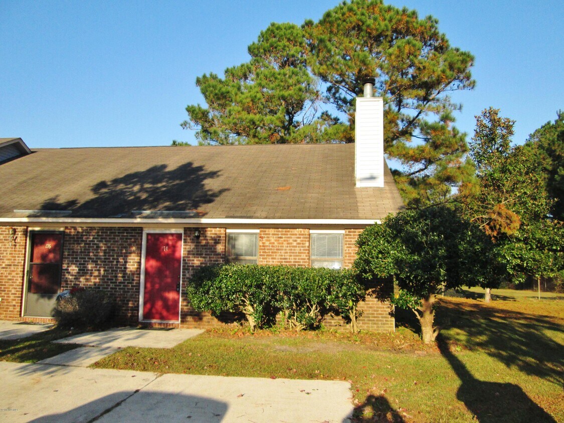174 Marlene Dr, Jacksonville, NC 28546 Townhome Rentals in Jacksonville NC
