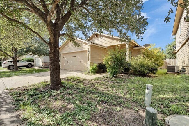 Foto del edificio - 1505 Huckleberry Ln