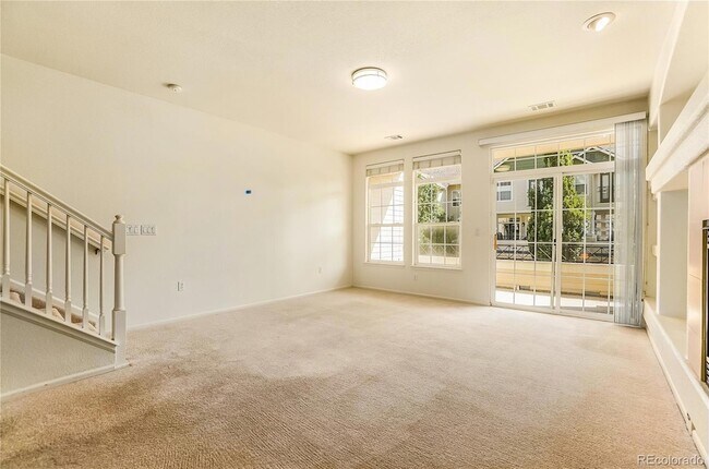 Foto del edificio - 9753 E Carolina Pl