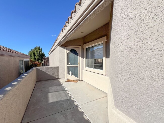 Building Photo - CORNVILLE- VERDE SANTA FE-  AMANTE GATED C...