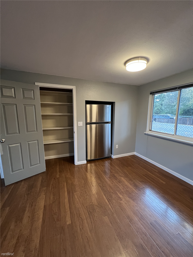 Building Photo - 5 br, 2 bath House - 403 125th Street South