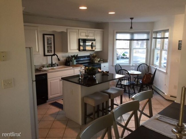 Foto del edificio - 24 Spinnaker Hill Ln