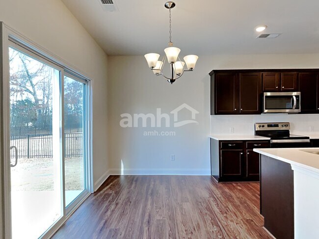 Foto del edificio - 3807 Kindness Wy