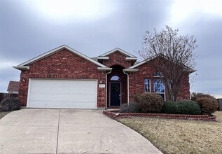 Building Photo - 6441 Payton Dr