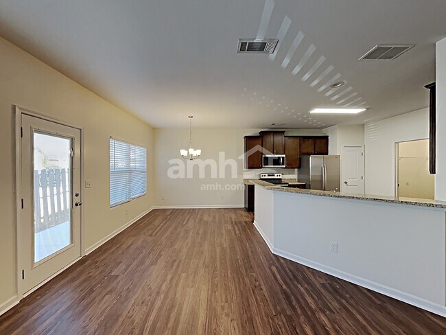 Building Photo - 1240 Faye Court