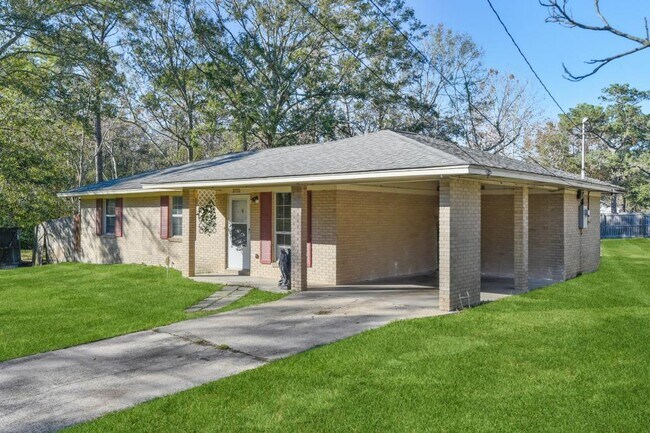 Building Photo - 3731 Devonshire Dr