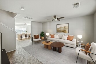 Building Photo - 3933 Brook Hollow Dr