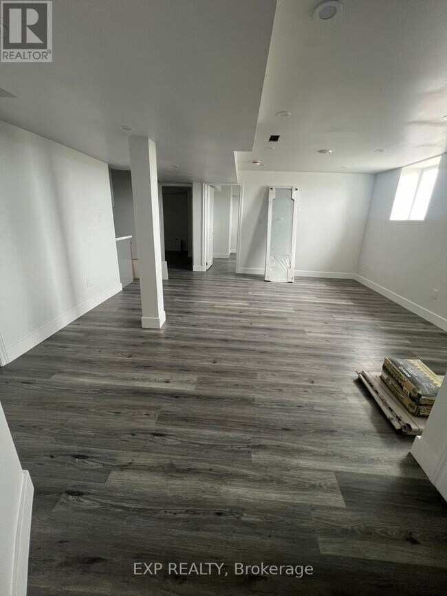 Building Photo - 3817 Ayrshire Ave