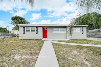 Building Photo - 415 Cheyenne Dr