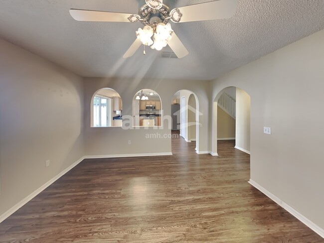 Building Photo - 813 Grand Regal Point