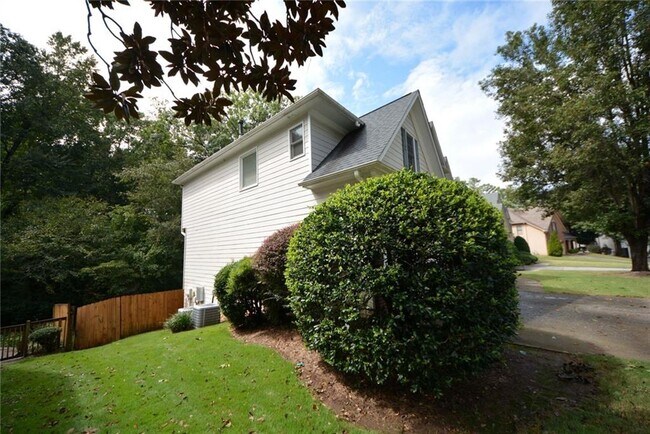 Building Photo - 3748 Hickory Manor Dr