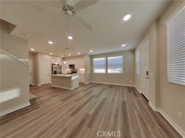 Building Photo - 24705 Saber Ct
