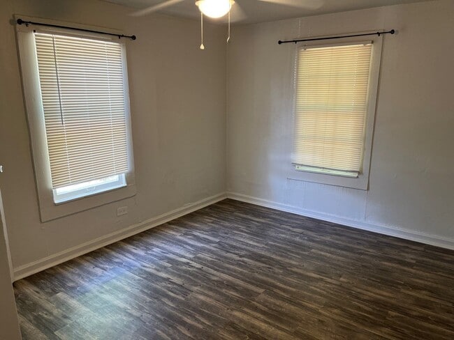 Photo - 2912 N Independence Ave House