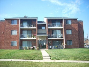 Primary Photo - 9850 Cordoba Ct