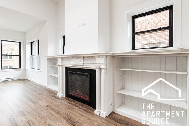 Photo - 1428 W Jonquil Terrace (Chicago, IL) Apartment