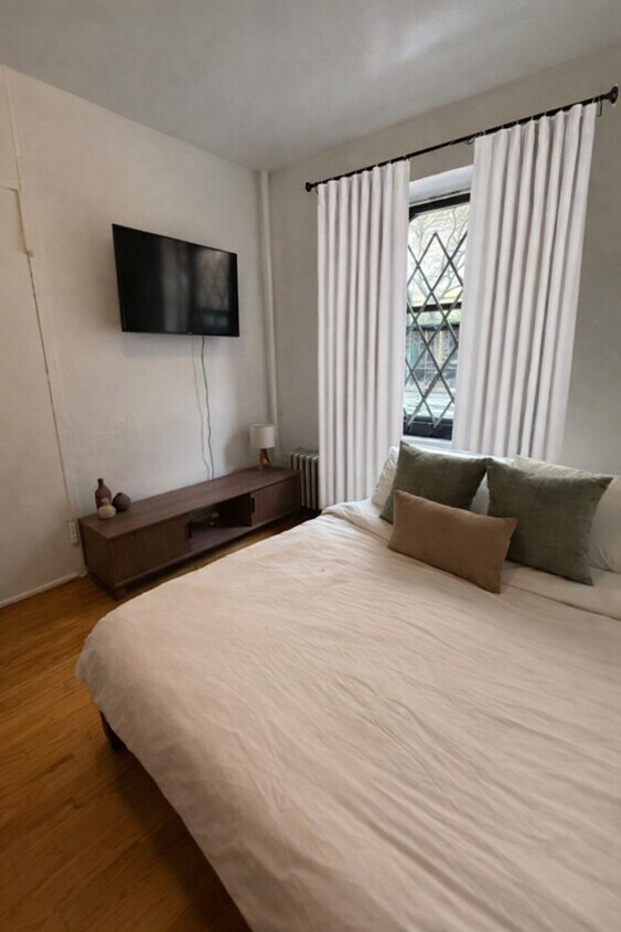 Foto del edificio - 419 W 54th St