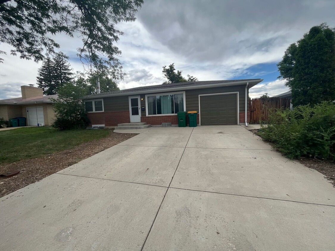 Primary Photo - Fantastic Home with Finished Basement