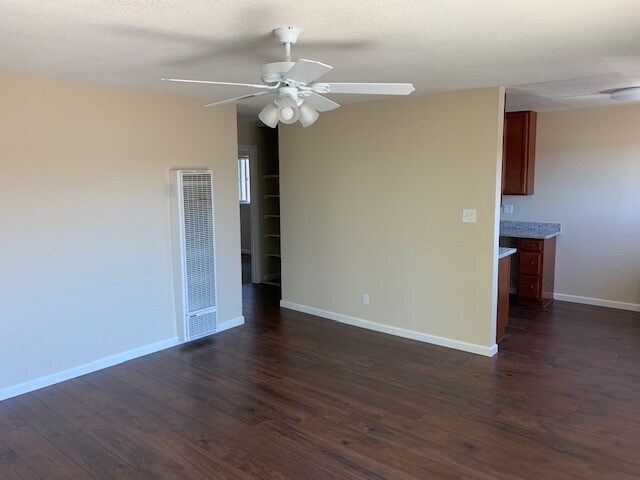 Foto del edificio - 501 Benicia Rd