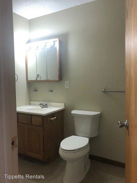 Foto del edificio - 1 br, 1 bath  - 300 Main st 300 Main st - 3