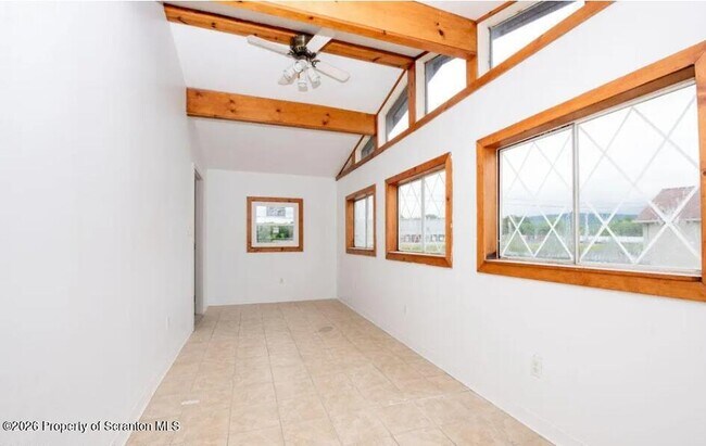 Foto del edificio - 962 Wood St