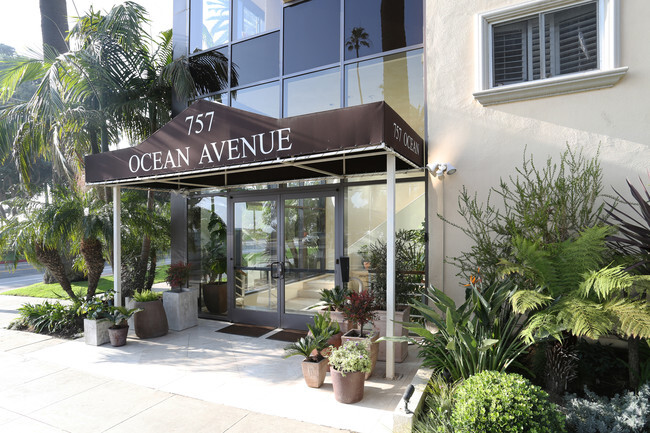 Building Photo - 757 Ocean Ave