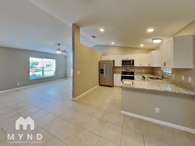Building Photo - 12144 Dubarry Ave