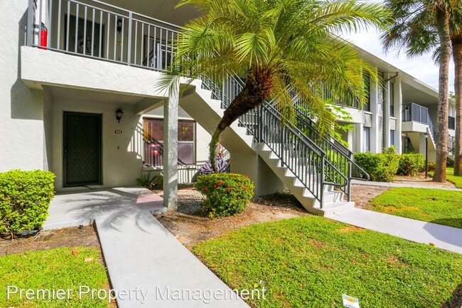 Building Photo - 2 br, 2 bath House - 1227 Commonwealth Cir...