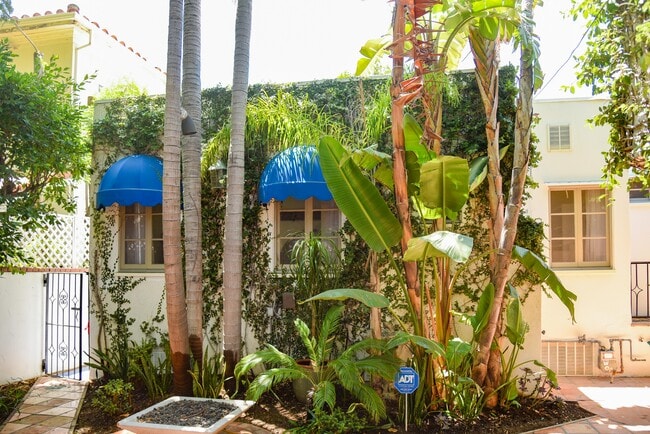 Unit B - 344 S La Peer Dr (Beverly Hills, CA) House