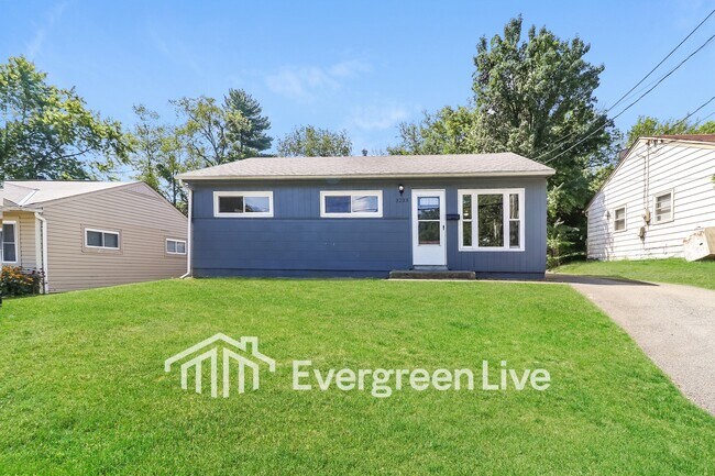 Foto del edificio - 3233 Lapland Dr