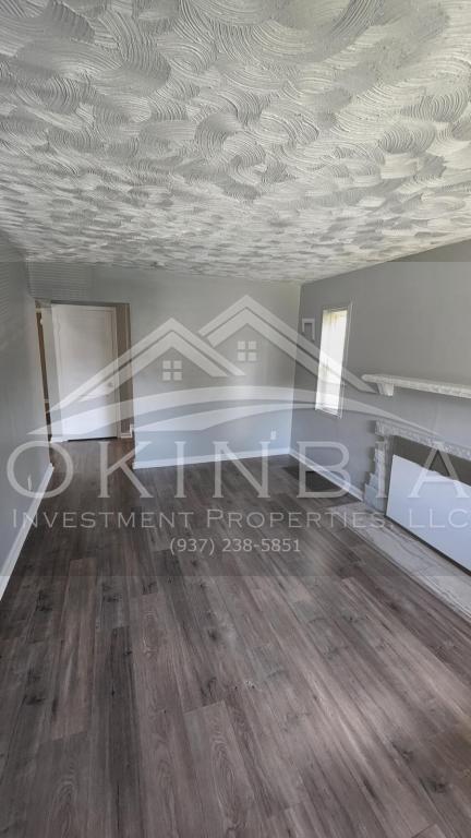 Photo - 1520 Shaftesbury Rd House