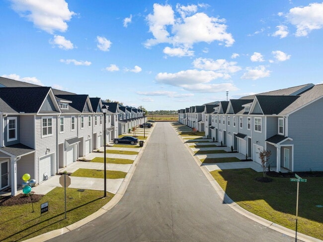 Foto del edificio - 2679 Virginia Mae Ln